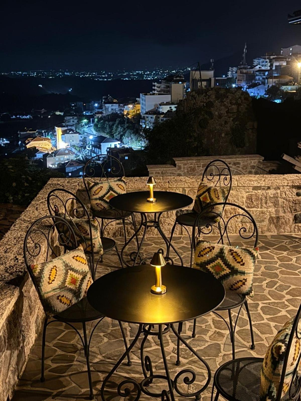 Diffuso , Inside Castle Hotel 4*