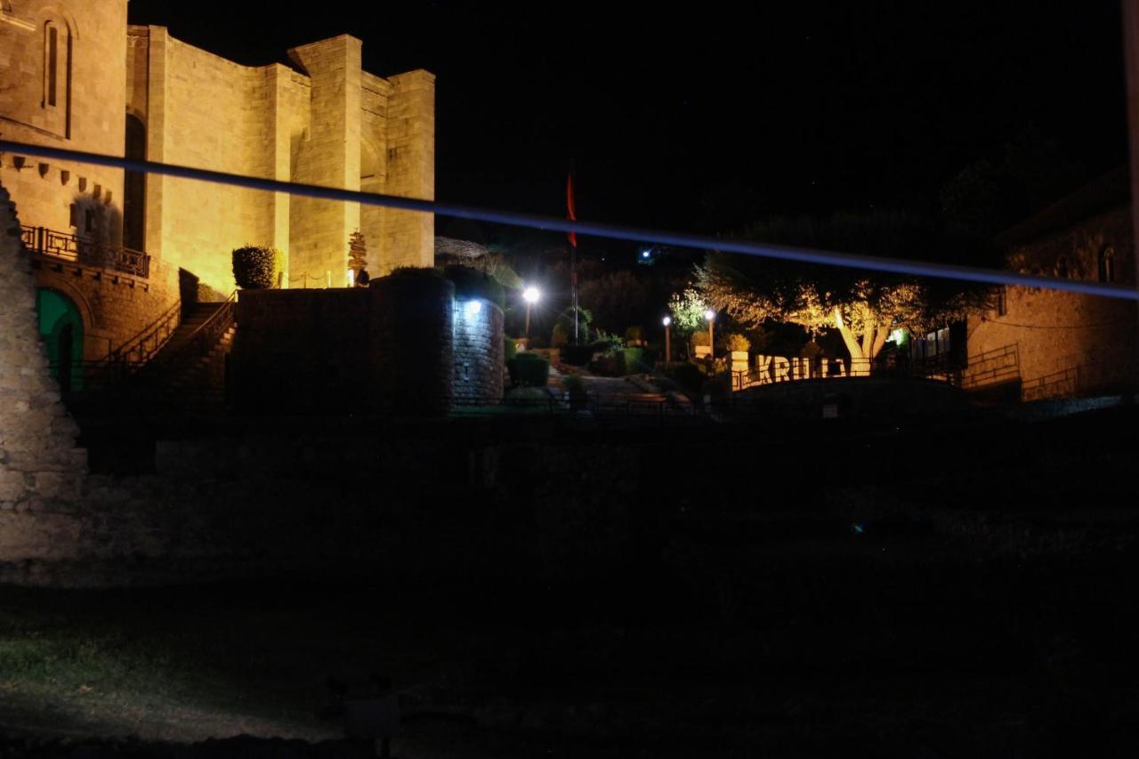 Hotel Diffuso , Inside Castle