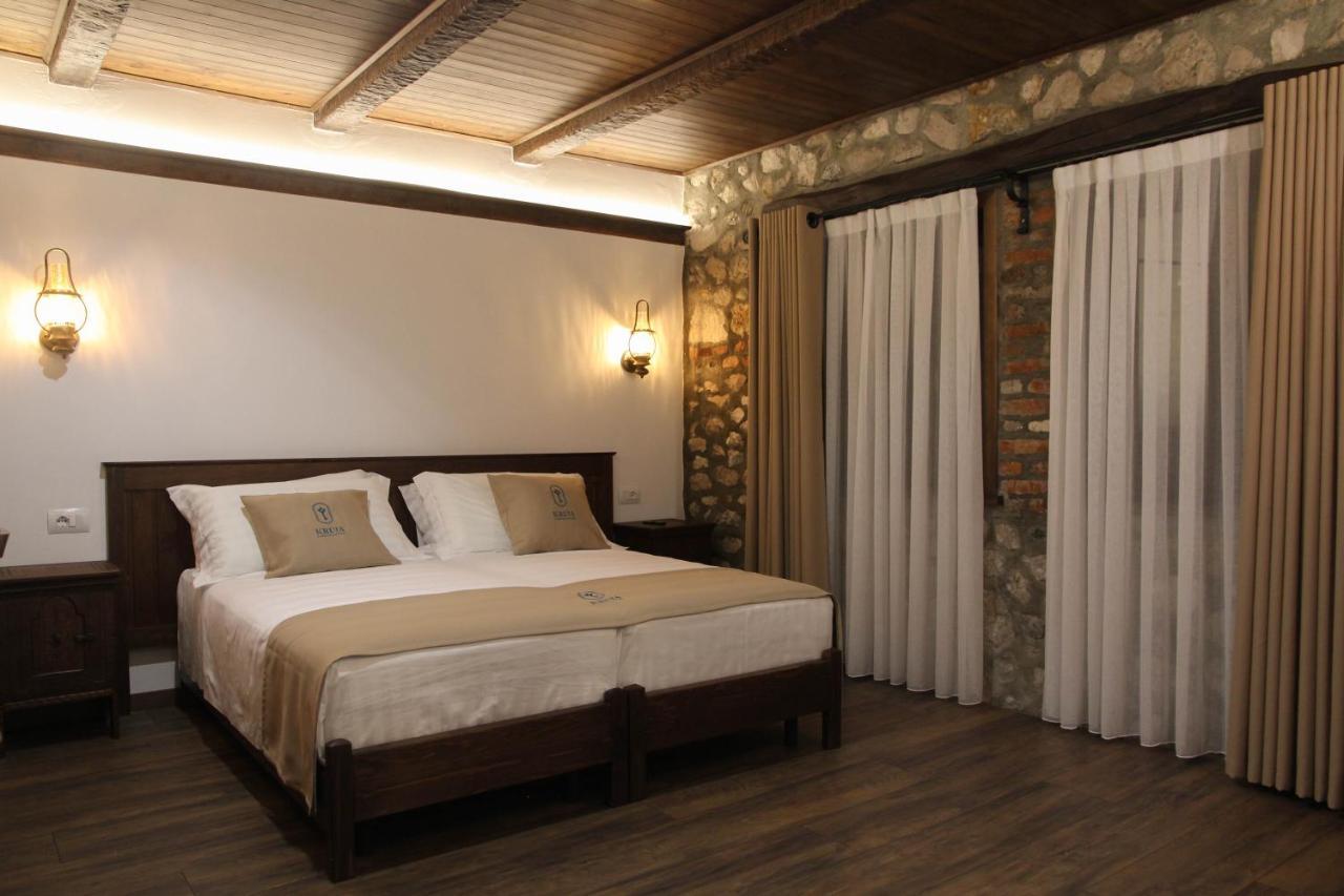 Diffuso , Inside Castle Hotel